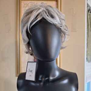 ladies curly wig